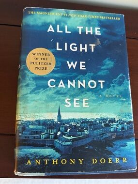 BOOK " ALL THE LIGHT WE CANNOT